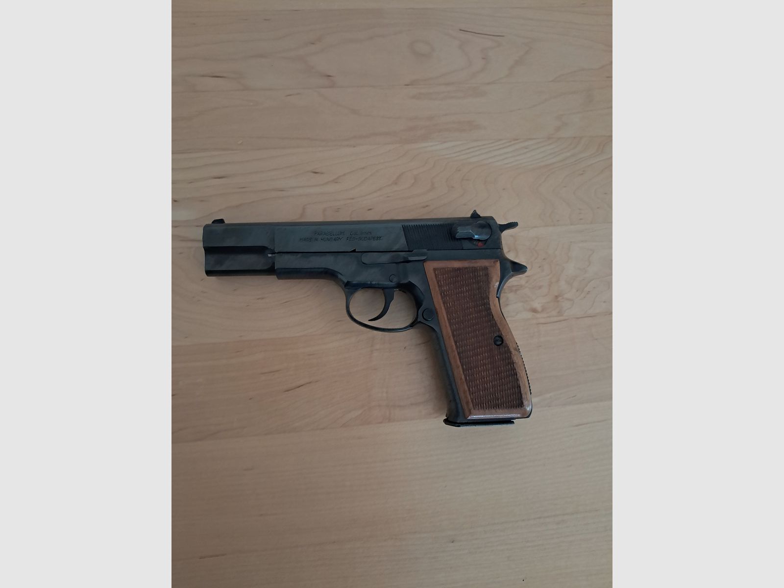 FEG  DA 90 (Baugleich mit Mauser 90 DA) 9mm Para (Luger)