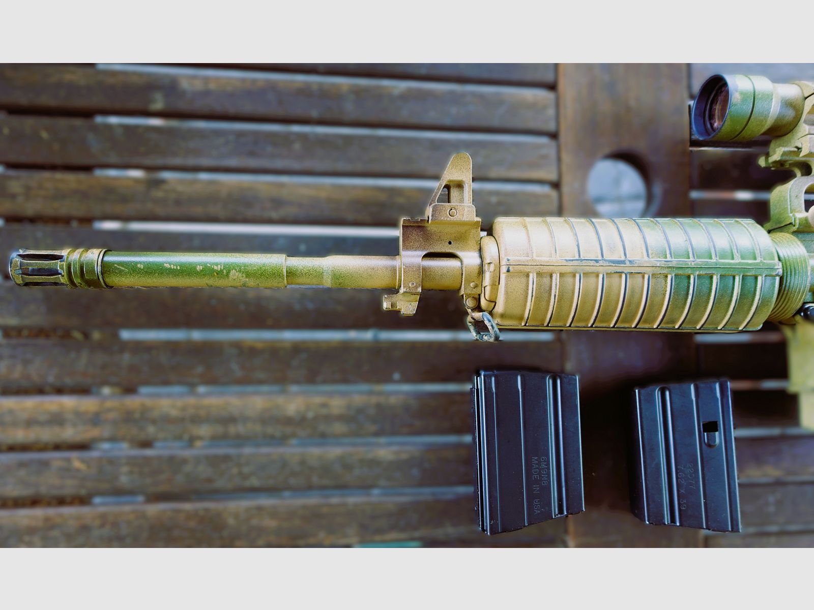 Windham 7,62×39 AK SRC AR15 in 7,62x39 mit Aimpoint 9000 Blood Diamond