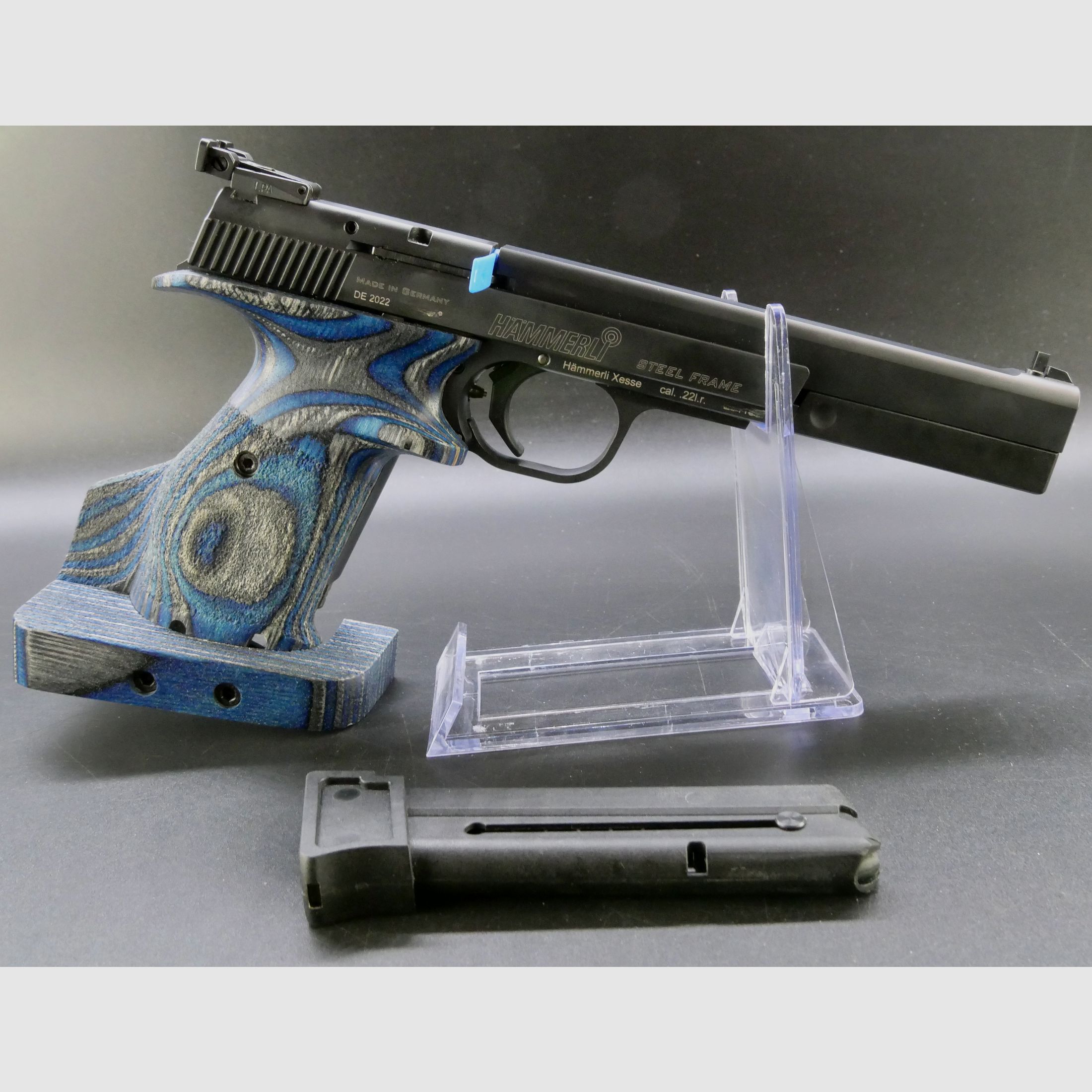 Arma de exhibición Carl Walther HÄMMERLI X-ESSE SF Sport Black .22lr