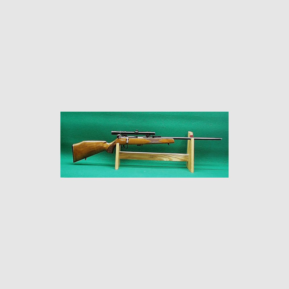 Voere Vöhrenbach Repetierer mit Zielfernrohr