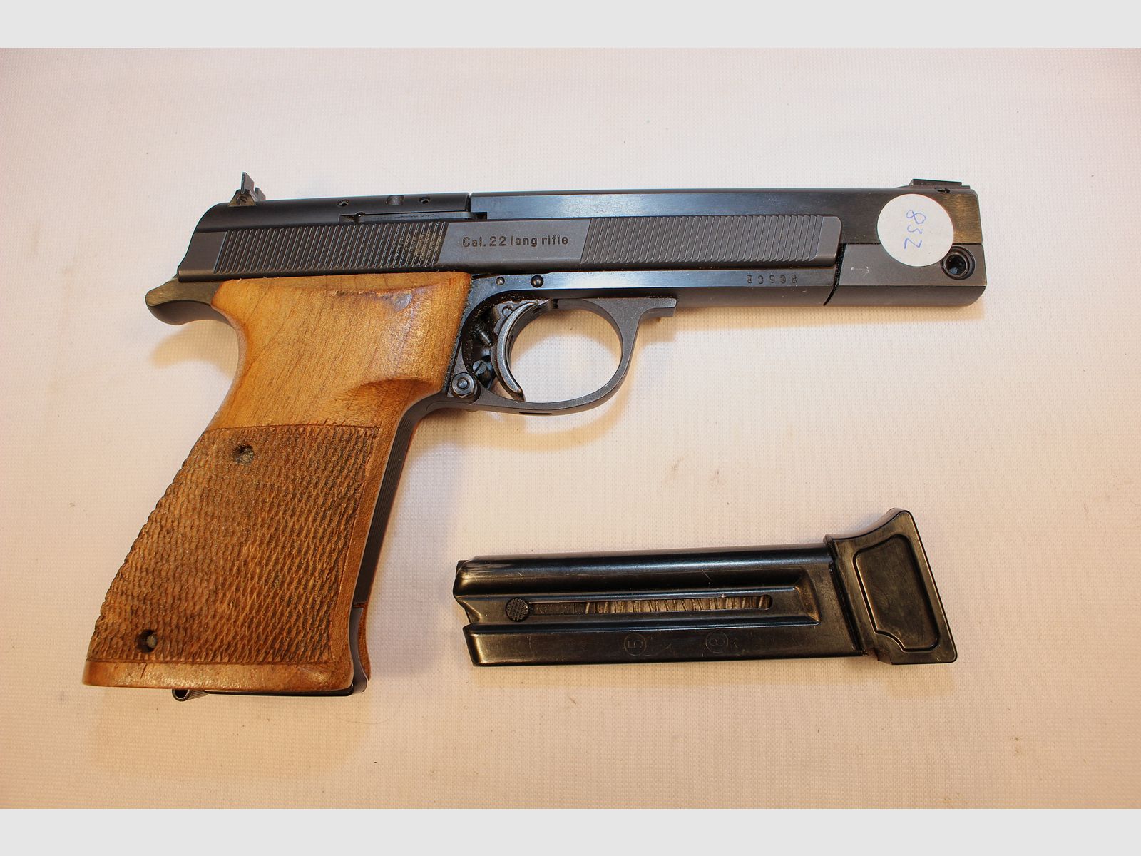 Hämmerli Model 212 Jägerschaftspistool.