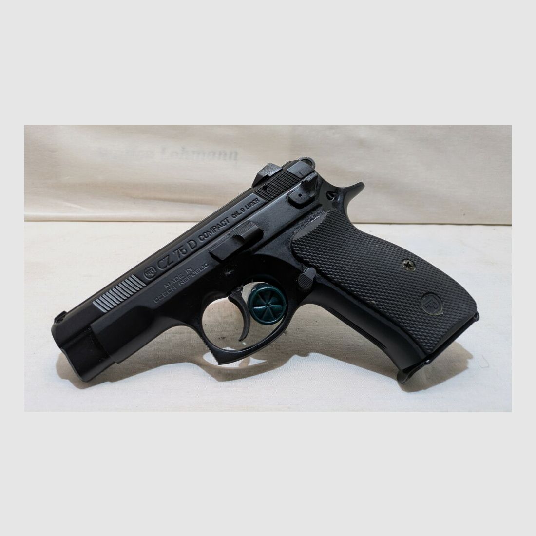 CZ 75 Compact D