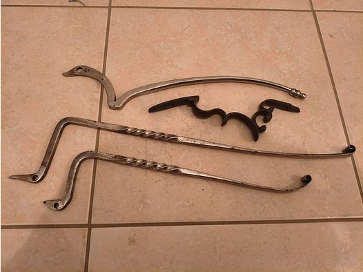 Historische set van armbrustaftrek