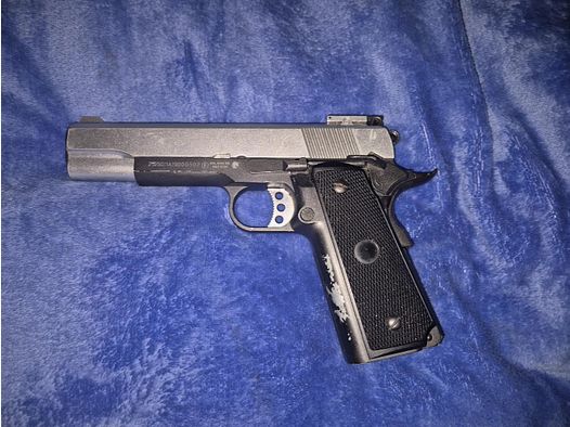 Cybergun Colt 1911 Dual Tone, model 180132,