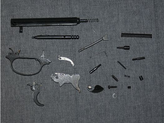 Reserveonderdelen SA revolver (fabrikant onbekend) volledig staal