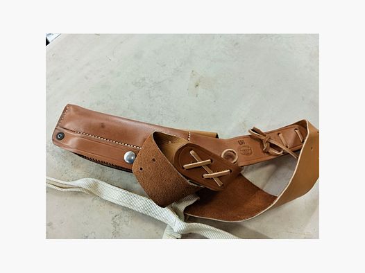 Braun Leder Unterarmholster