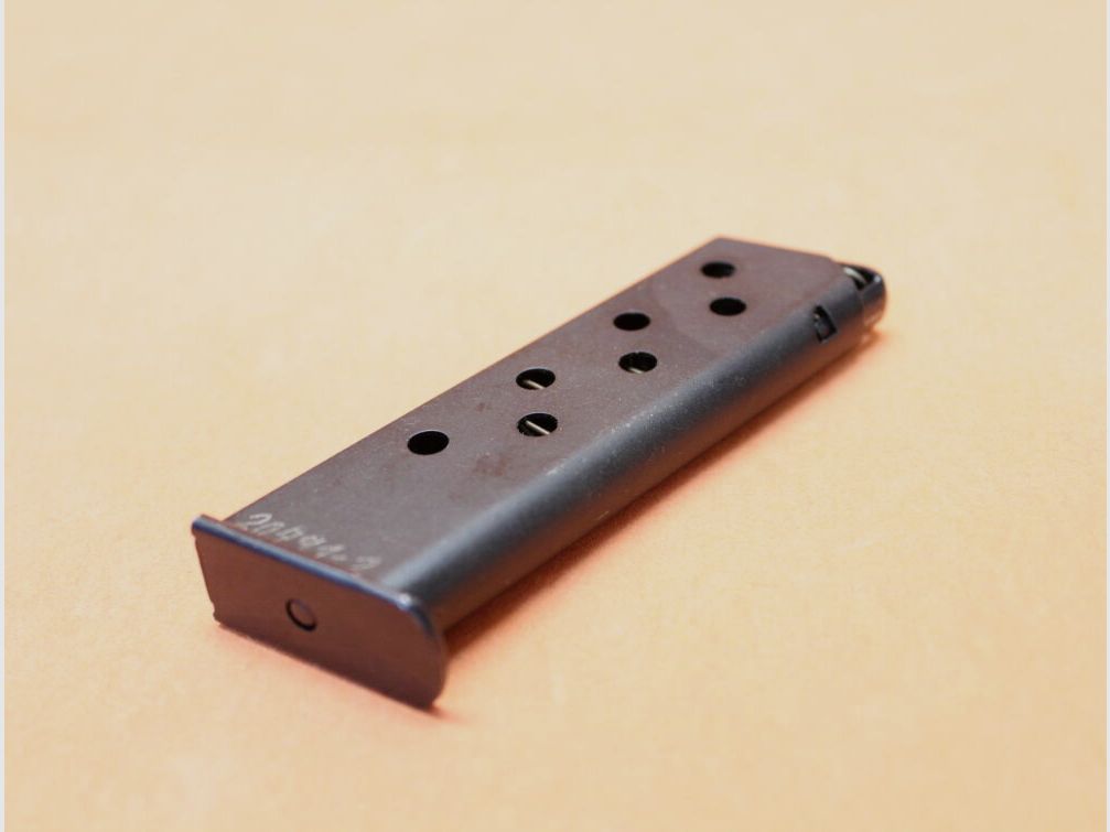 DDR SURPLUS Walther PP: Magazin DDR 0/1001 8-Schuss brüniert ohne Magazinschuh 7,65mmBrowning