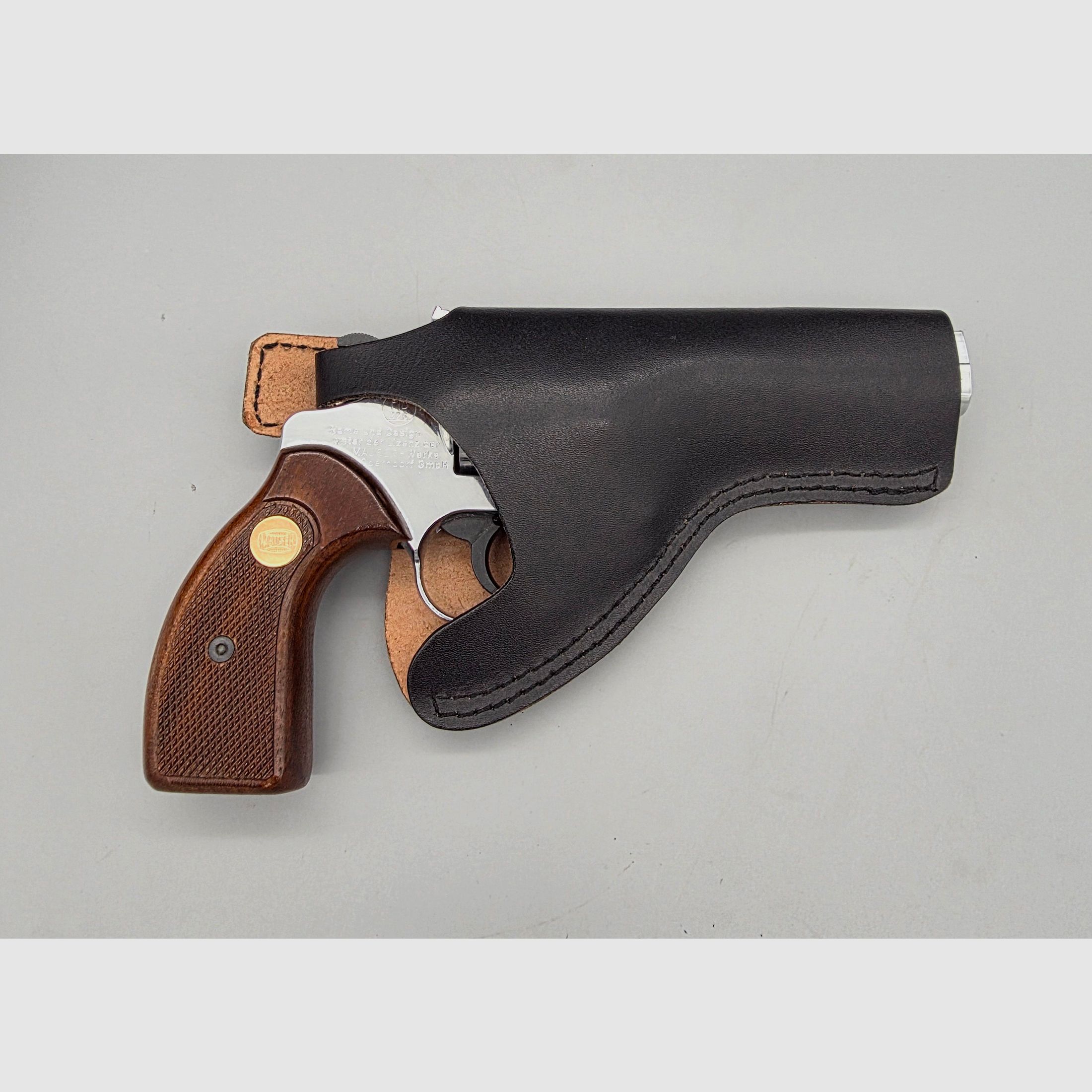 Sammler SRS Revolver Mauser L100 Chromfinish mit Holzgriffen im Kaliber 9mm Knall .380 Schreckschuss