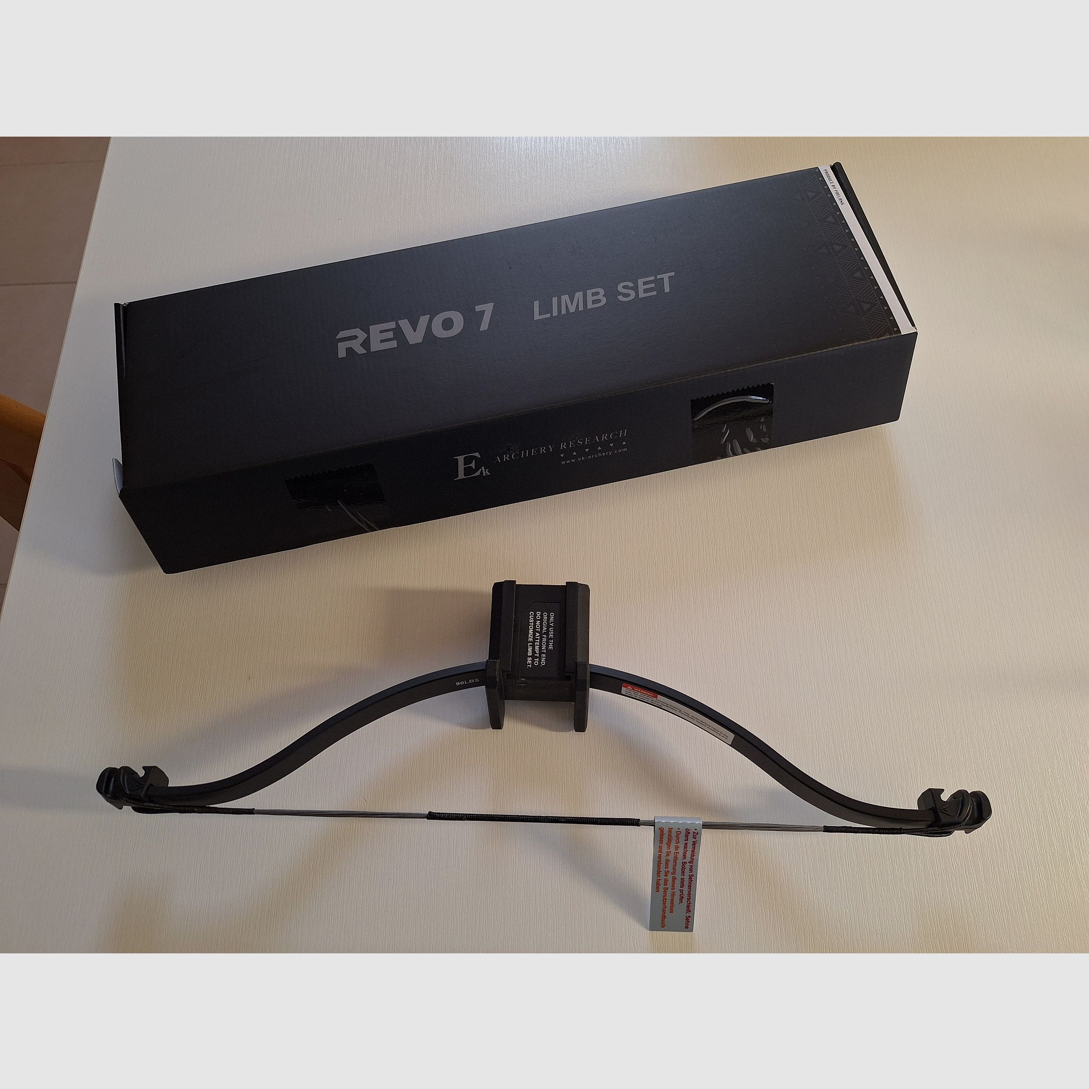 90 lbs Wurfarm für EK Archery REVO 7 ***neu und ungeschossen*
