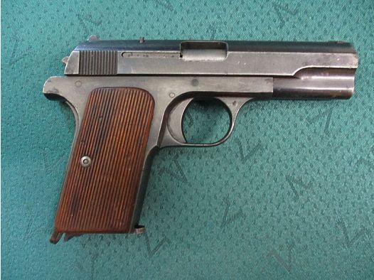 Pistola Femaru Ungang P37 9mm Browning corto P37