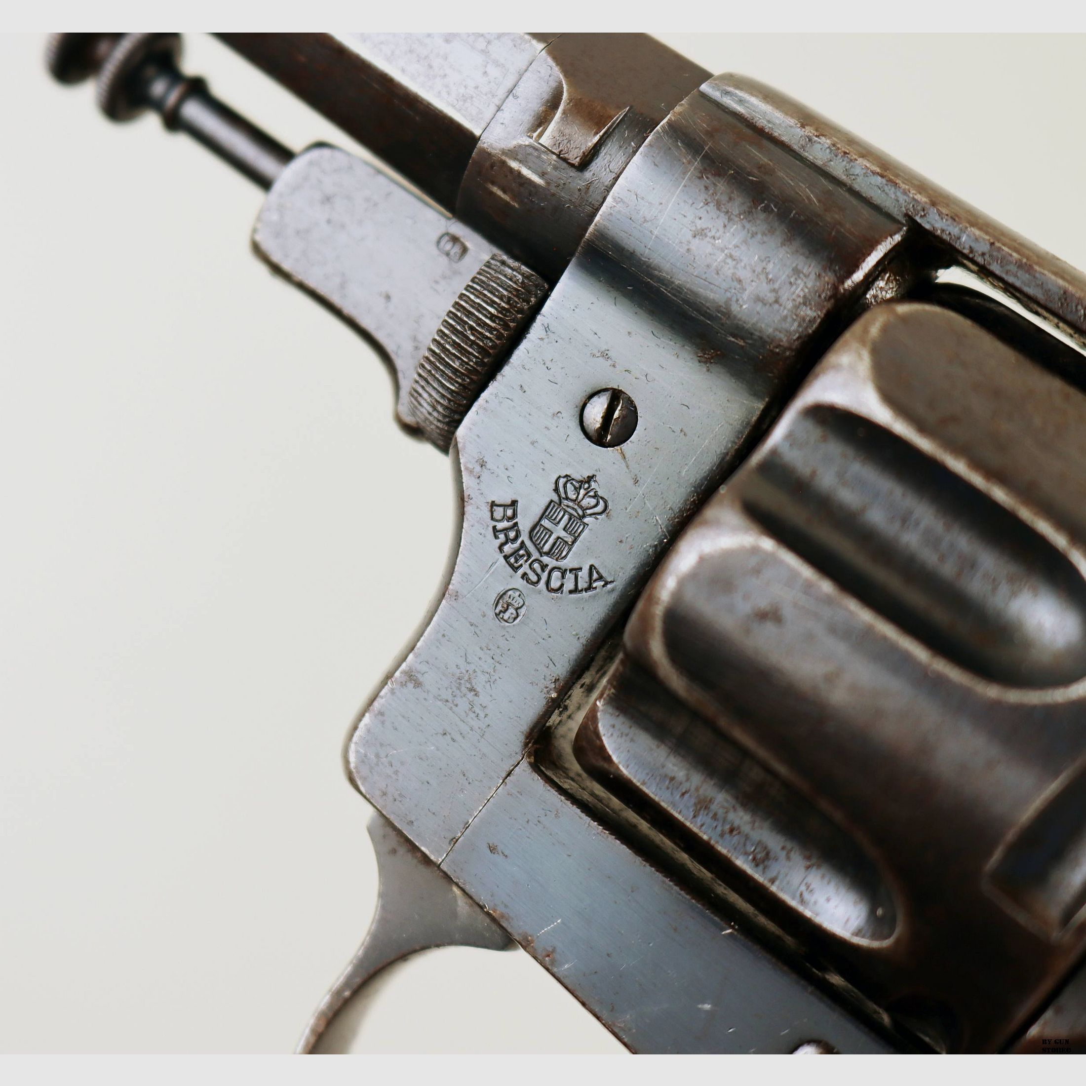 Revolver Antico Regia Fabbrica d’Armi di Brescia Glisenti mod. 1889 Bodeo B cal. 10.4 matr. 2809, immagine 6 di 9