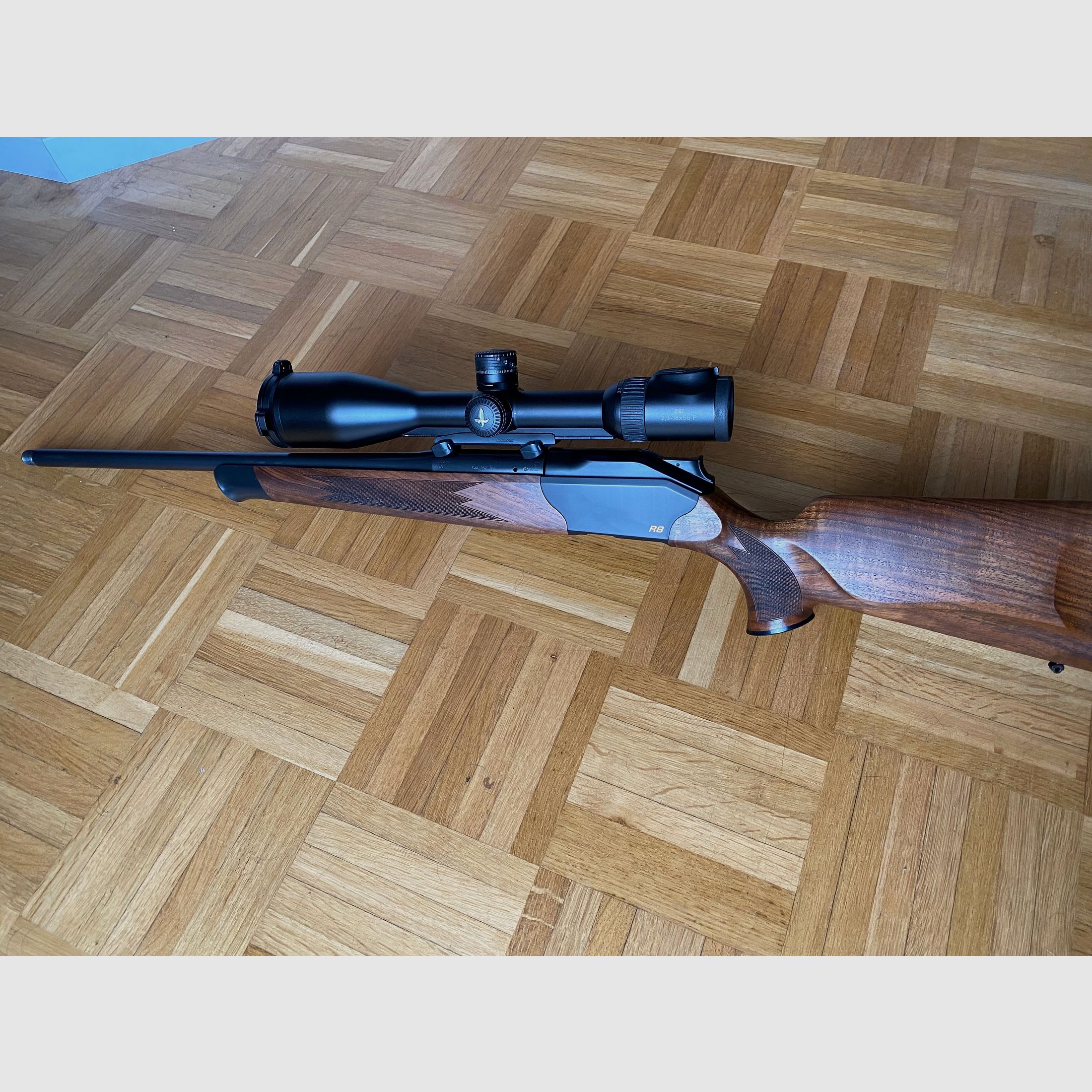 Blaser R8 Holzschaft
