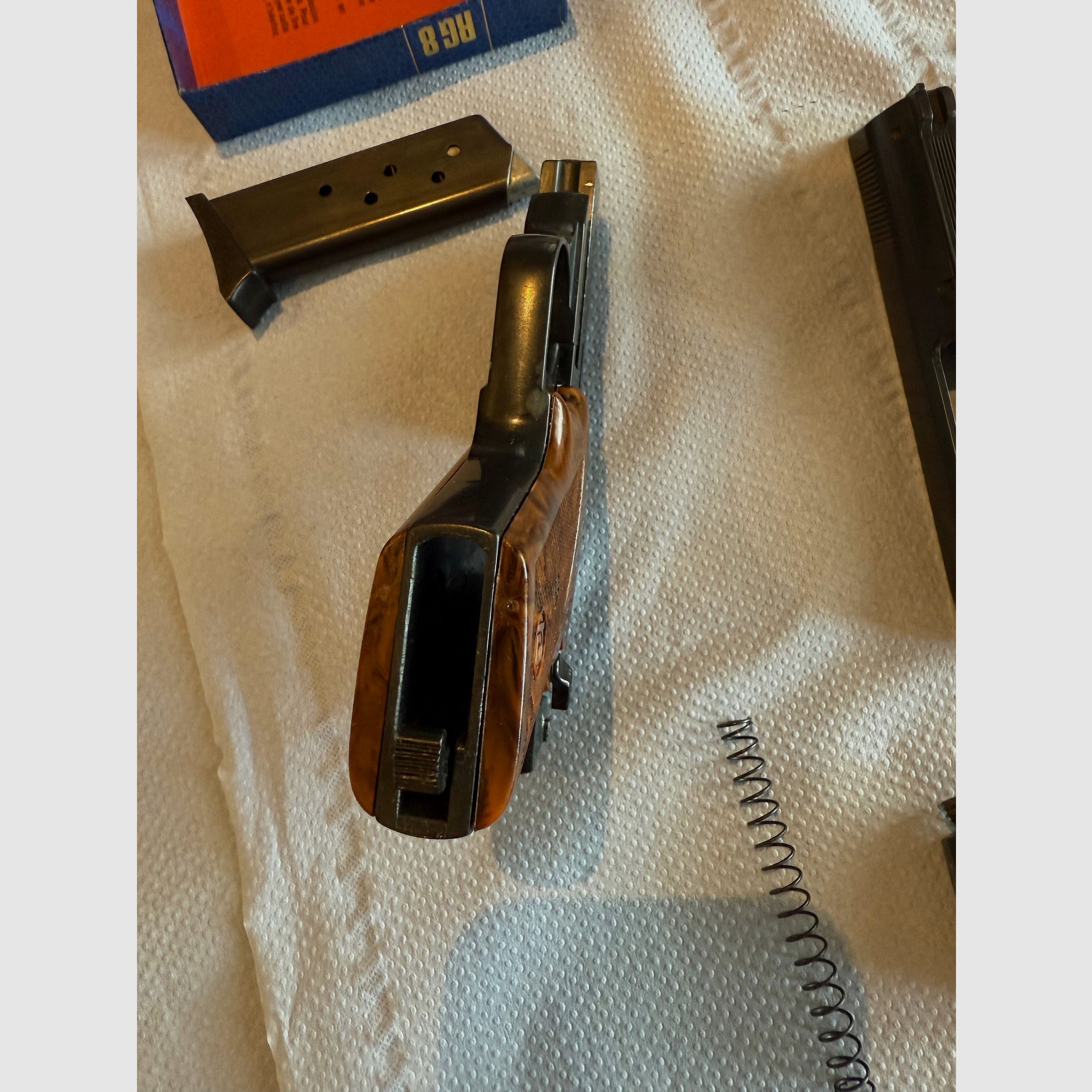 Röhm RG 8 – Schreckschusspistole im Kaliber 8mm (PTB 412)