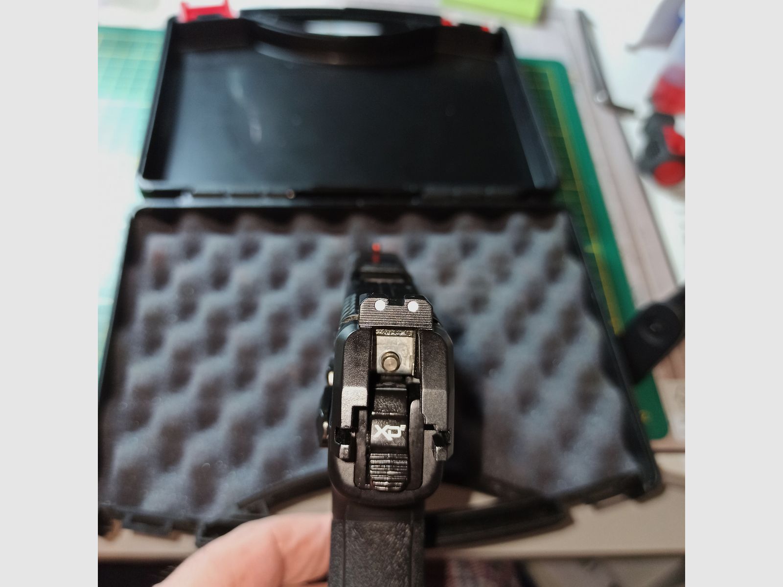 Springfield Amory XDe .177 Kal. Stahl-BB's 4,5mm CO2-Antrieb