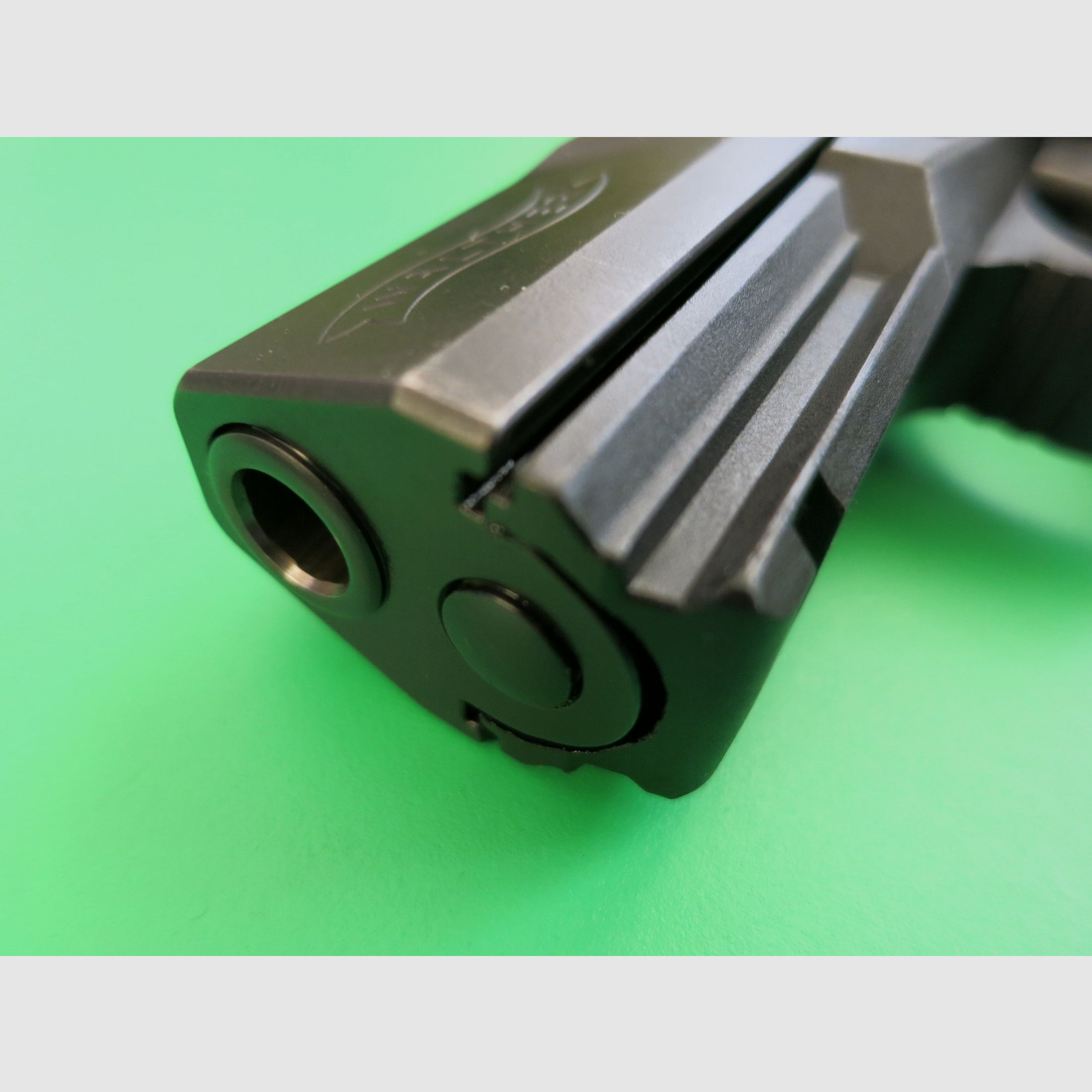 „Pistola di polizia“ Walther P99, 9 mm Luger, Set completo Polizia Bavarese BYP, James Bond #26