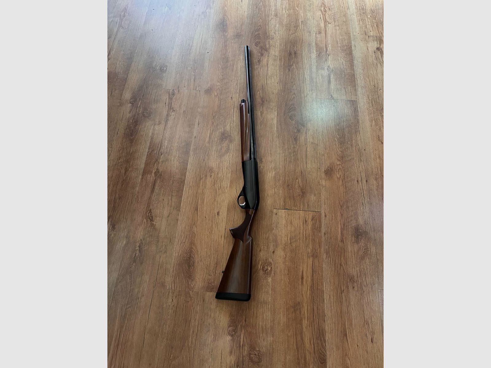 Benelli Montefeltro Wood Shotgun Kaliber 12, afbeelding 7 van 7