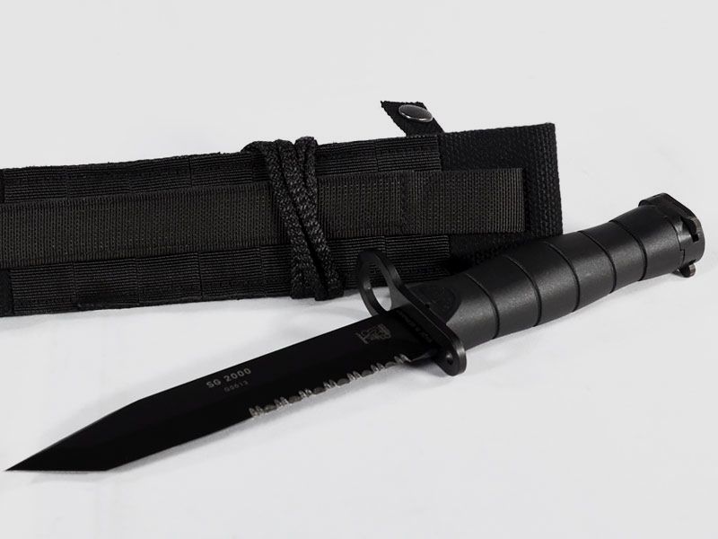 Bayoneta EICKHORN SG2000, montaje NATO