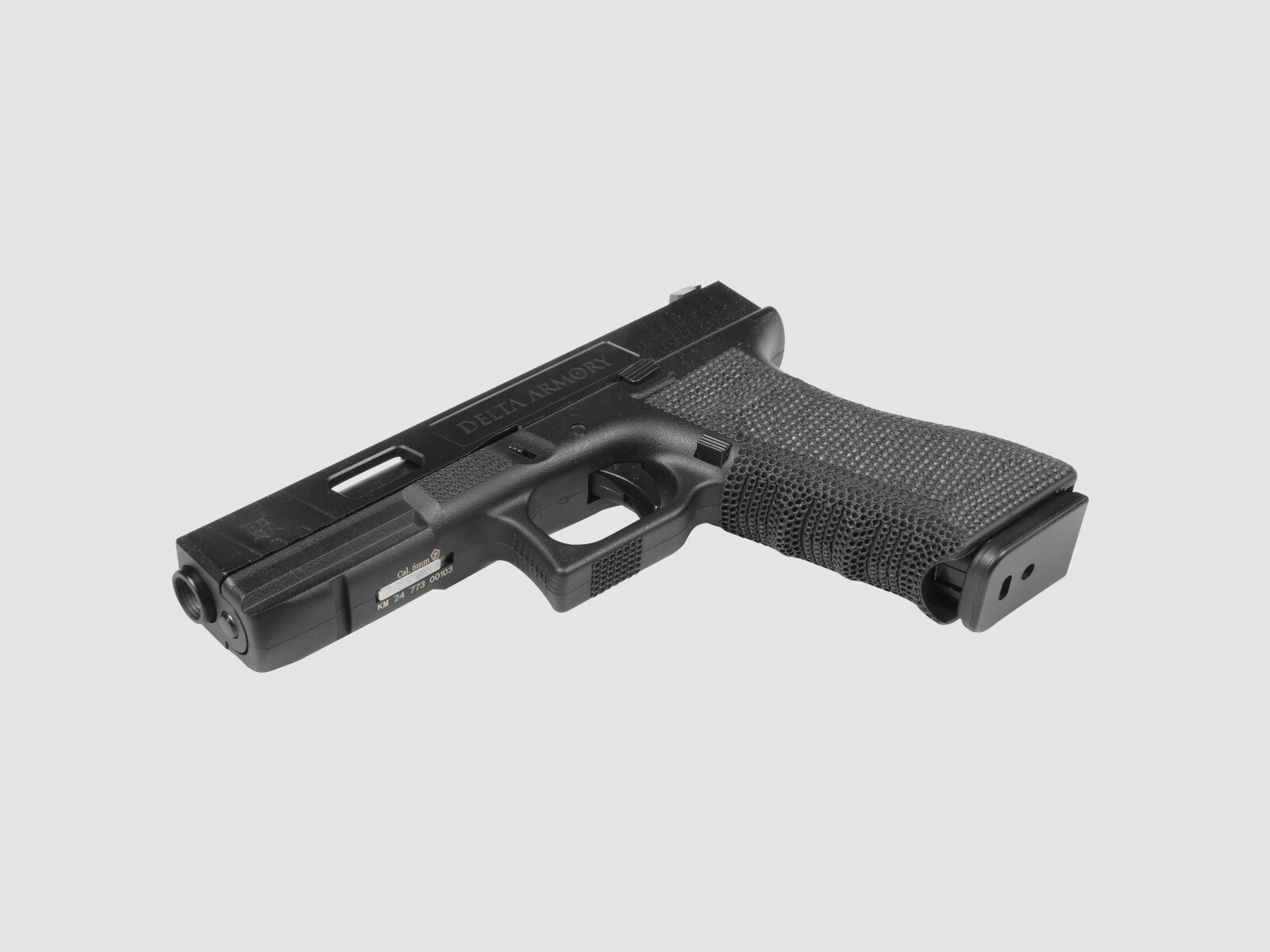 P02 GBB Airsoft Pistole in Schwarz | Delta Armory