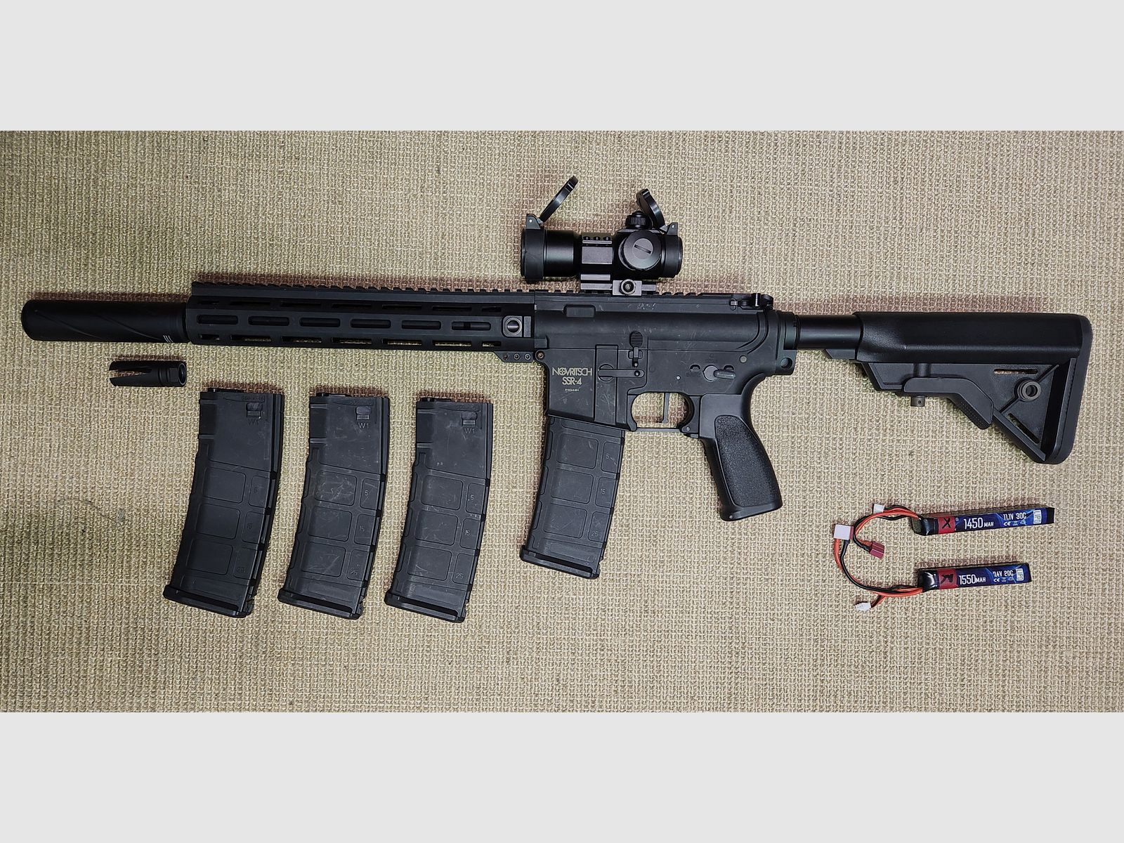 Airsoft SSR4, SSG69, Beretta M92 mit Zubehör und Plattenträger Set