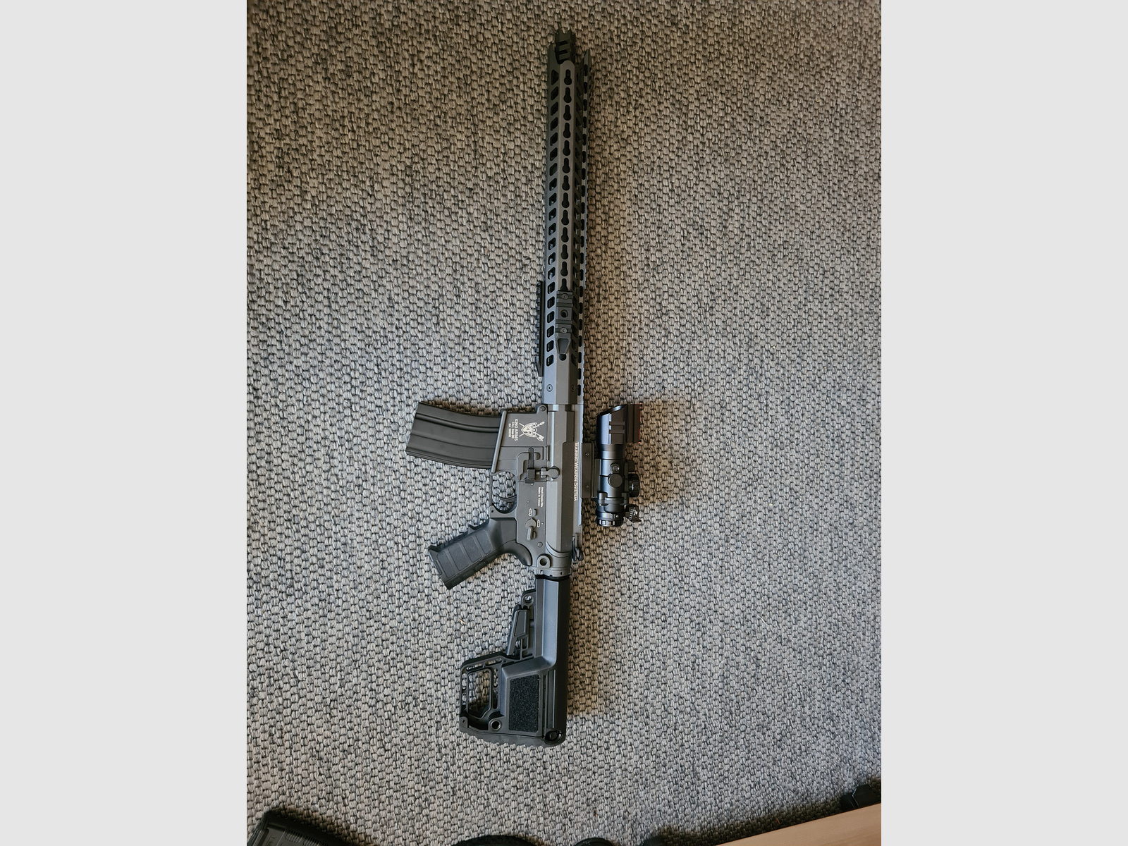 King Arms M4 TWS KeyMod Dinosaur Elite Vollmetall S-AEG 6mm BB Urban Grey