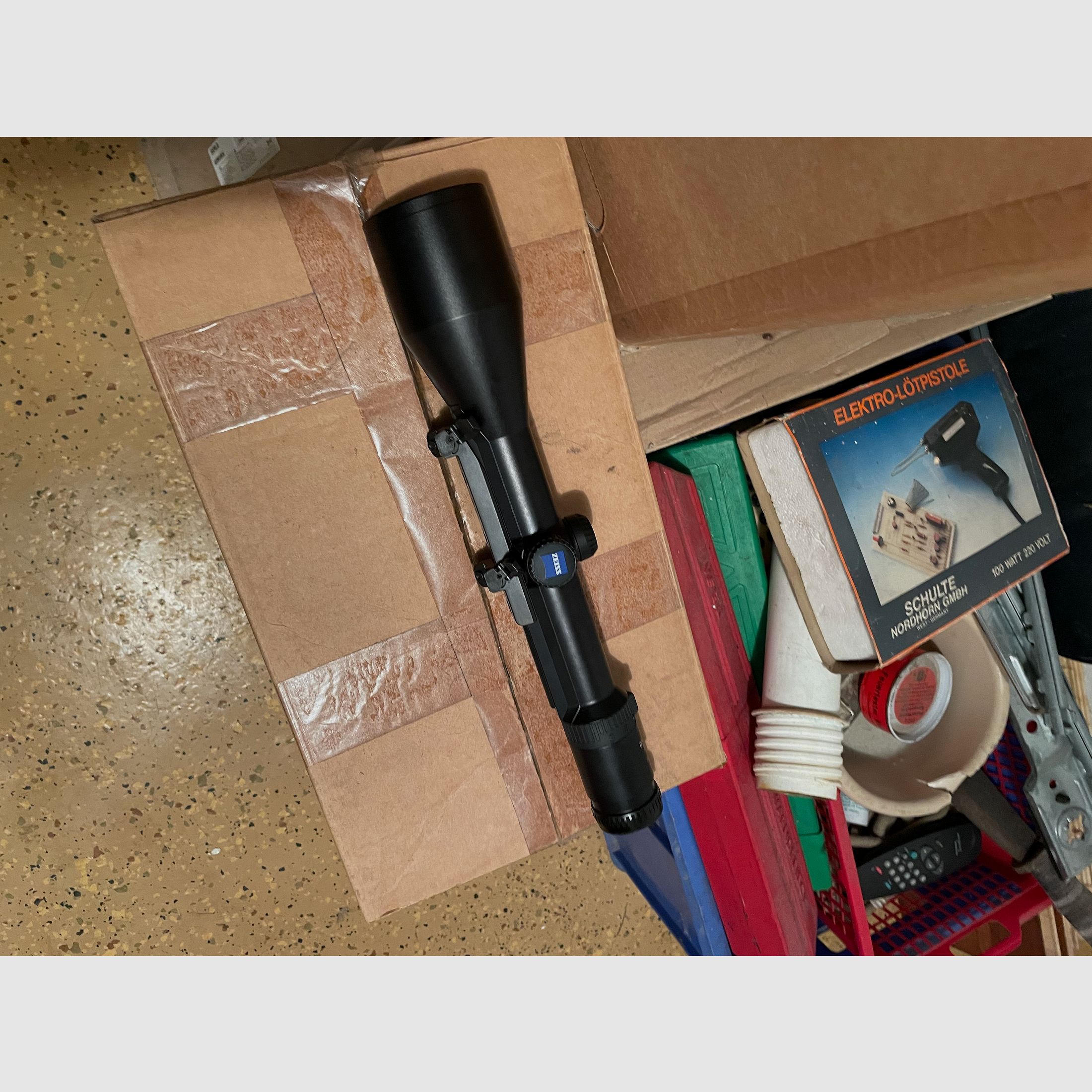 Blaser R93 Repetierbüchse 9,3x62 mit Zielfernrohr und Hitpoint