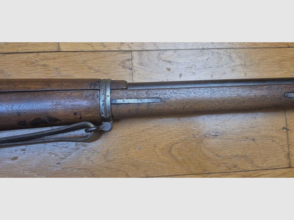 Zeer mooi geweer G98 – Geweer 1898 – Arsenal Spandau in 1907 – Origineel kaliber 8x57IS – Volledig monomatrikuleerbaar behalve de conforme reinigingsstaaf – Goede tot zeer goede loop – Originele bruine leren riem – Uitstekend verzamelwapen – BE/TBE, afbeelding 10 van 36