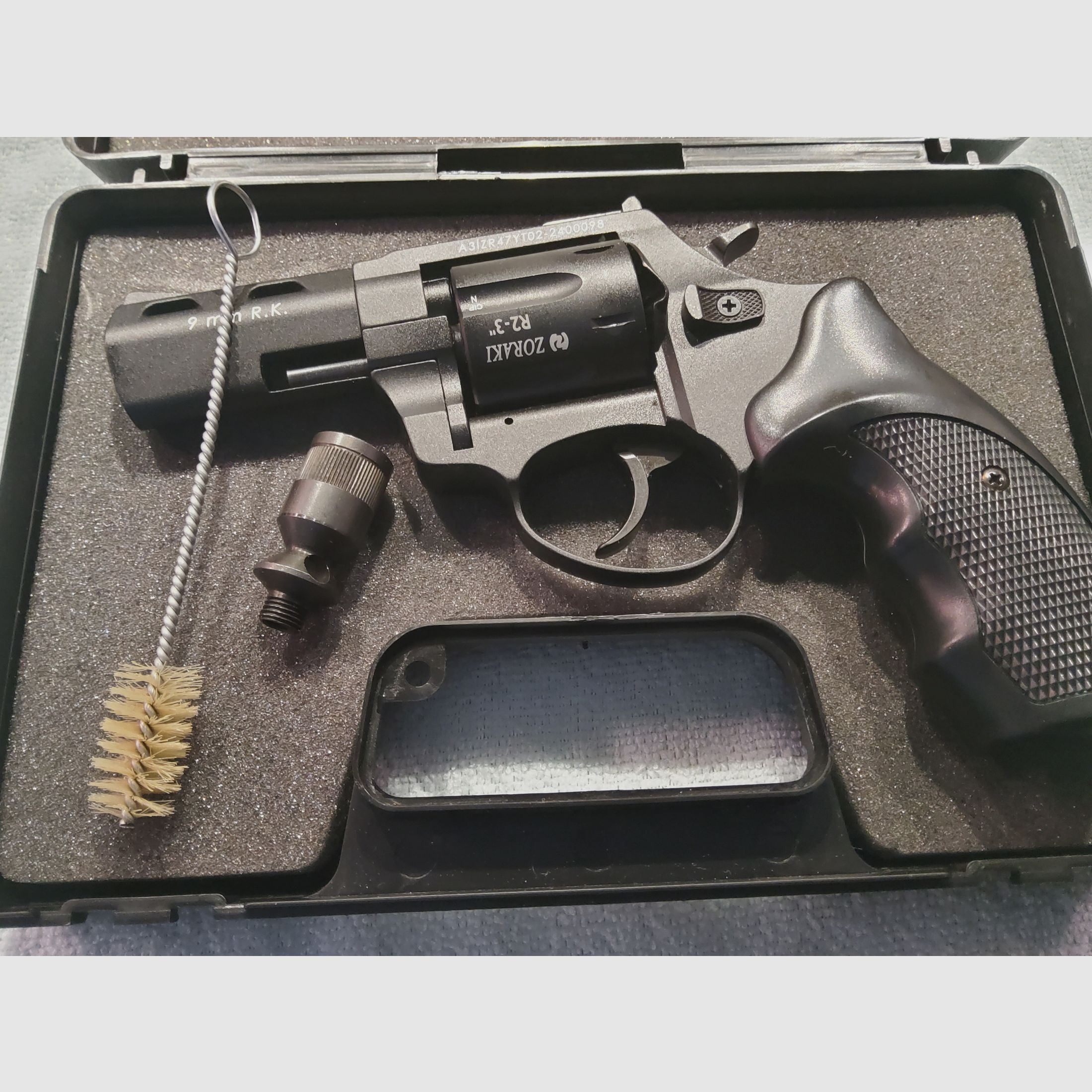Zoraki R2 3'' Schreckschussrevolver 9 mm R.K. absolut neuwertig incl. Munition 