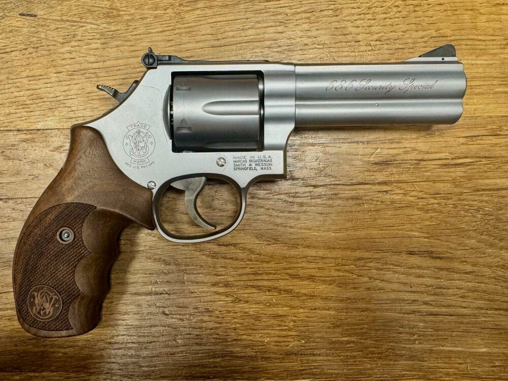 Smith & Wesson 686 Security Special