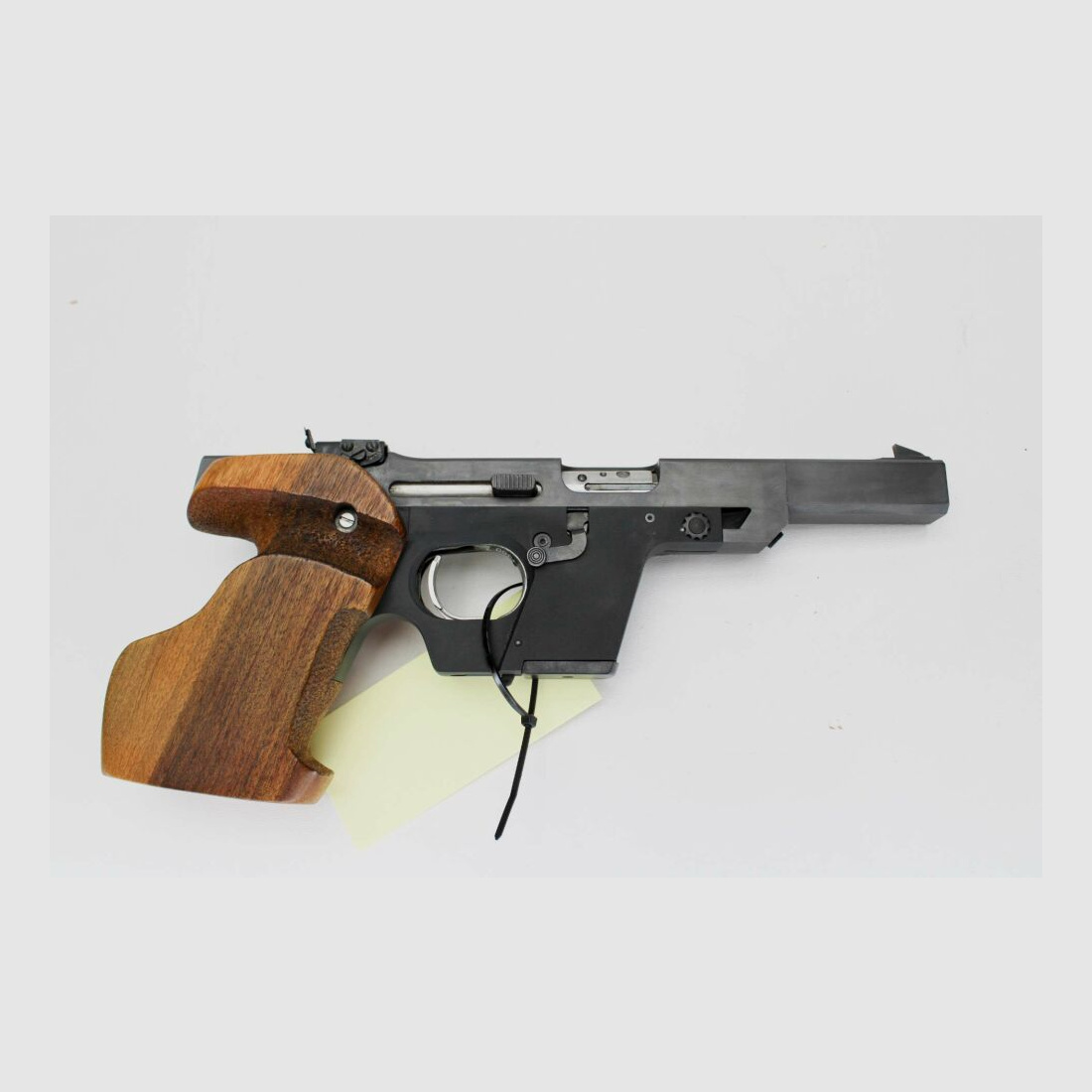 Pistole Walther GSP Kal. .22lfB LINKS-Griff 90mm .22lr
