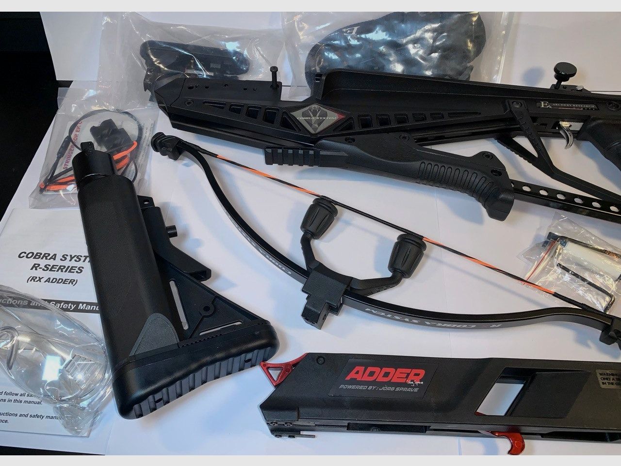 Taktische Repetierarmbrust Cobra Adder - EK Archery (nie benutzt)