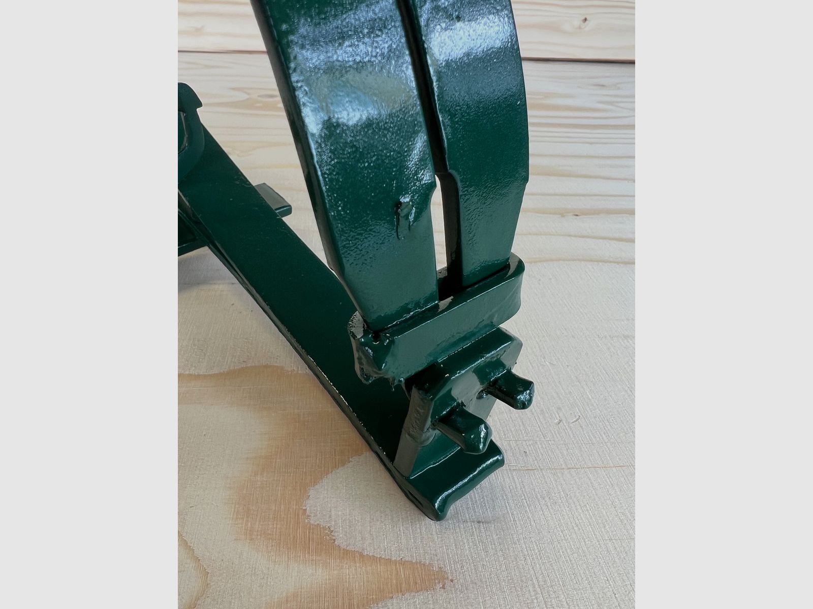 Historical small predator trap No. 9