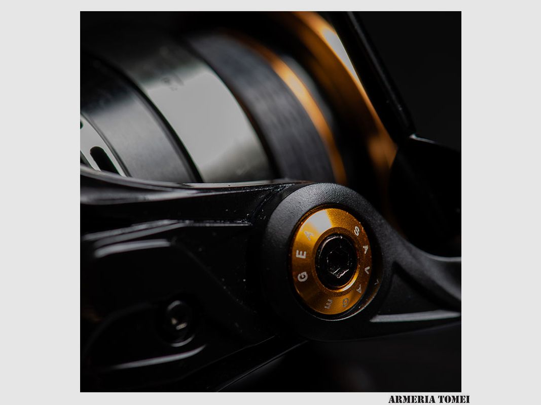 REEL – SAVAGE GEAR – SG8 4000H FD 10+1BB INCL. ALUMINIUM SP.SPOOL, image 2 of 3