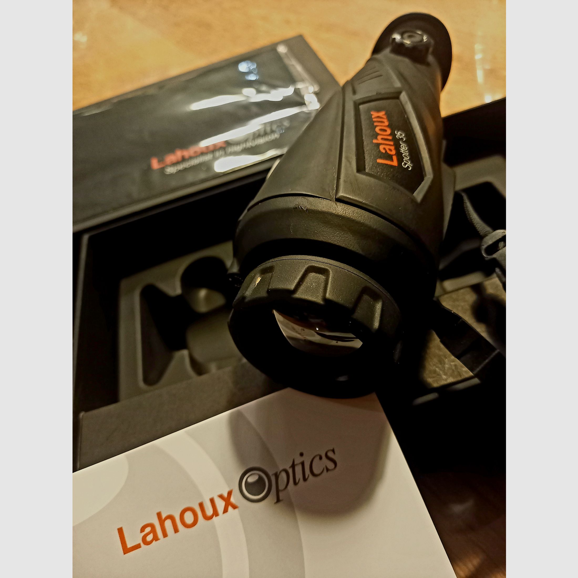Lahoux Spotter 35 thermal imaging camera