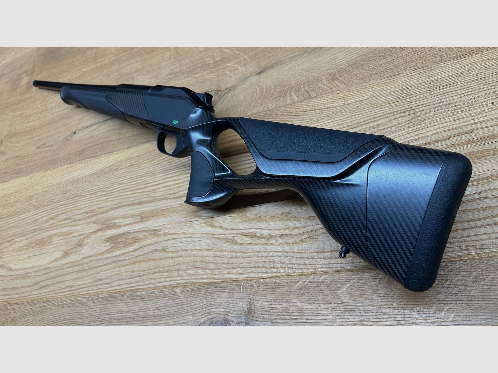 Blaser R8 Ultimate Carbon / Zielone logo R8 / Przednia część z włókna węglowego / M15x1 / Kaliber do wyboru, zdjęcie 6 z 6