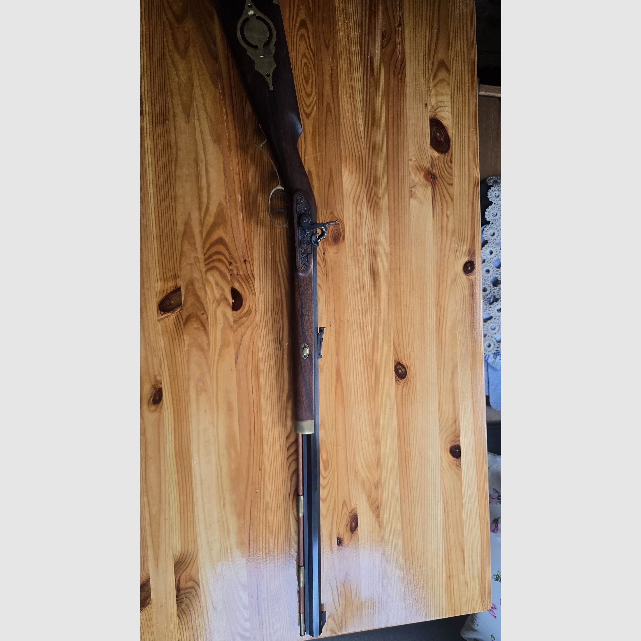 Rifle de avancarga Davide Pedersoli Hawken Target Cal. 45