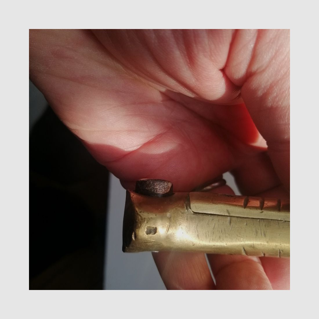 Zeldzame ERSOC bajonet Ersatz EB75 Duits – messing handvat op basis van lemmet van bajonet met huls Albini Braendlin, afbeelding 14 van 15