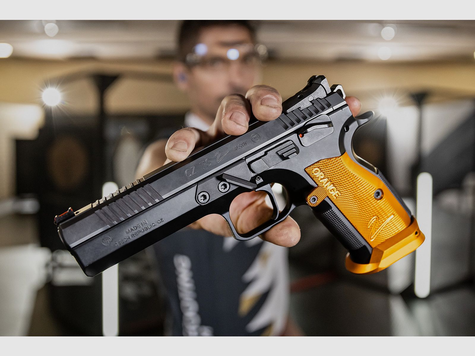 Pistolet CZ TS2 .40 S&W Pomarańczowy, zdjęcie 6 z 7