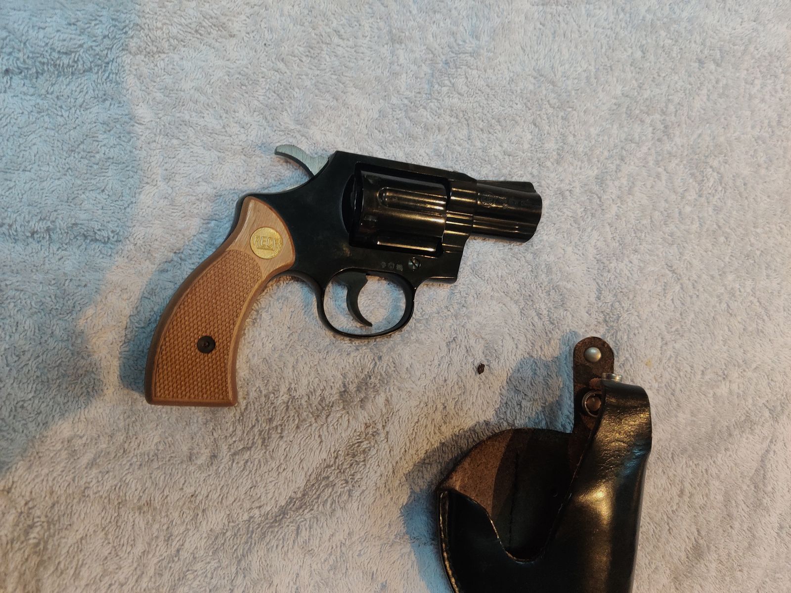 Revolver Knall Reck 9mm mit Holster
