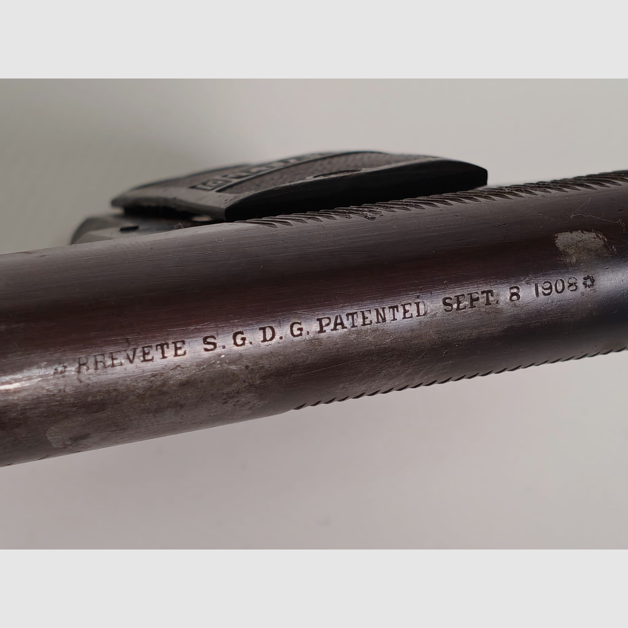 Pistola Bayard 7,65mm Browning