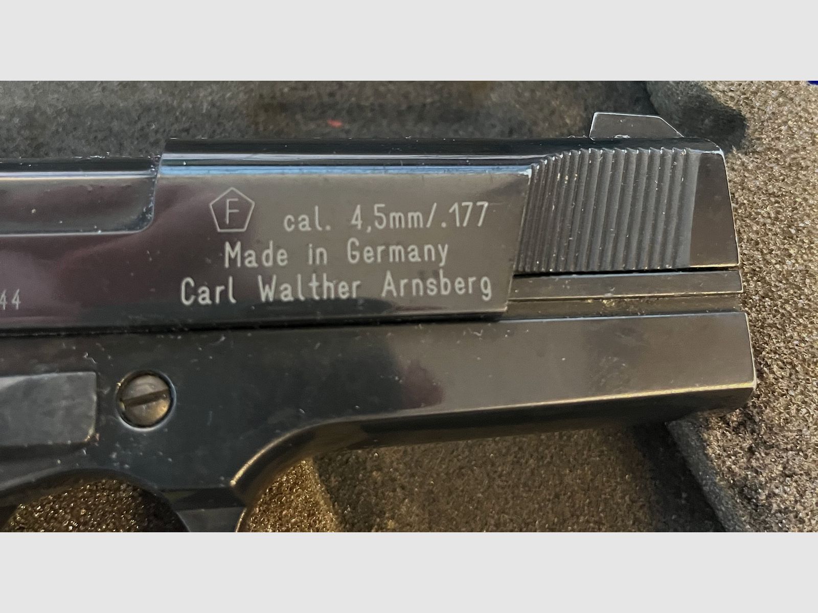CO2-Luftpistole Walther CP 88-4