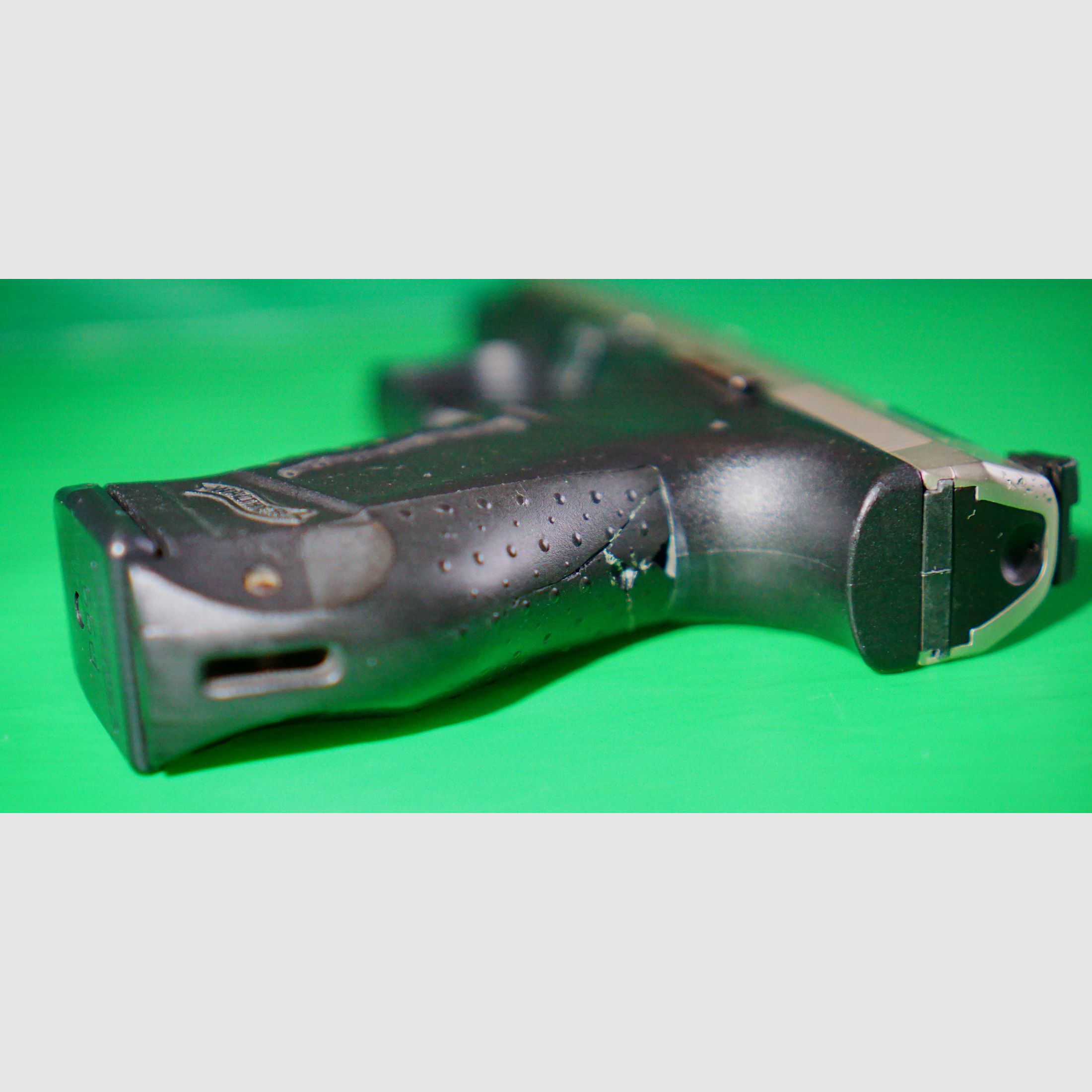 Walther P99 blank firing pistol 9mm P.A.K. bicolor (762) with leather holster