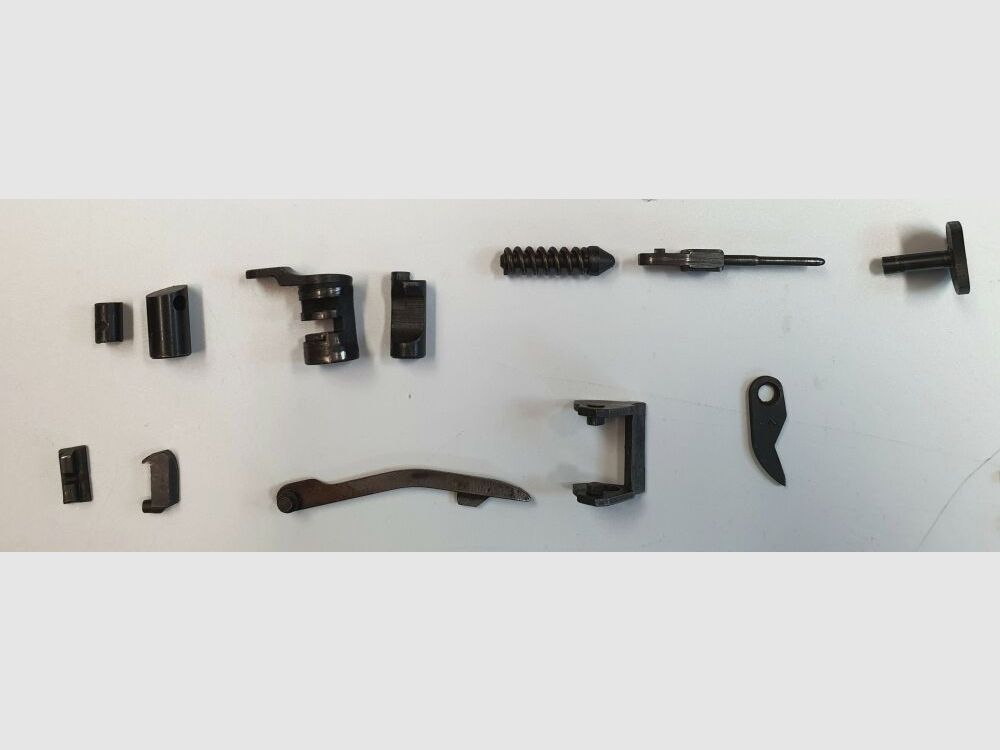 FEG Ensemble de Pièces Libres Pistolet Wallam 48 - cal. 9mm court