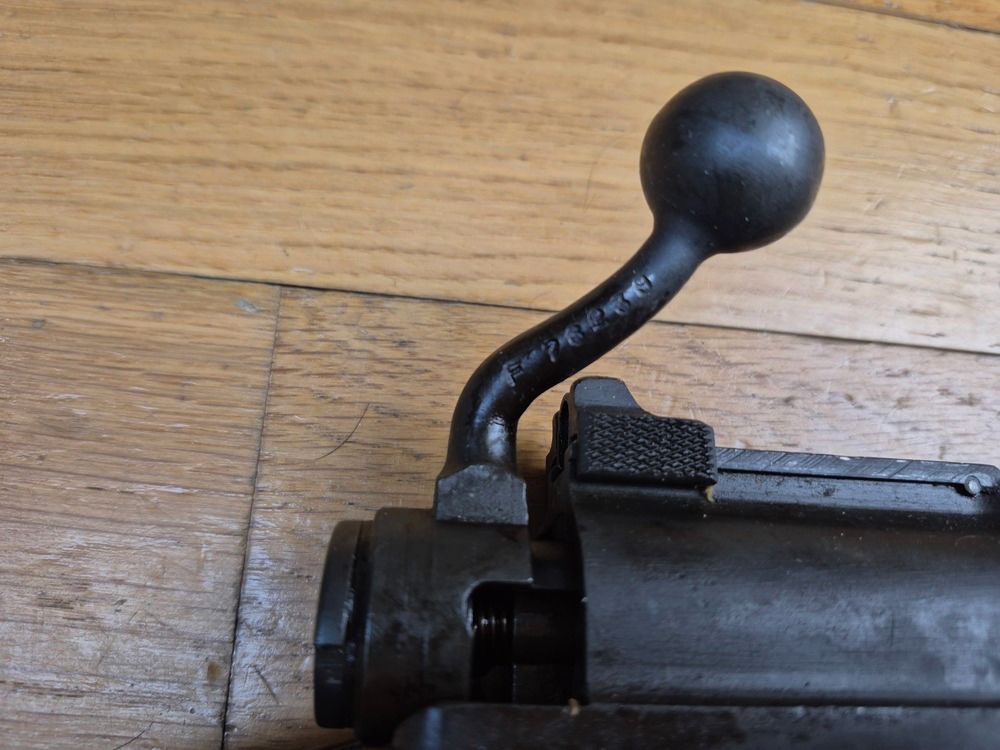Wunderschönes und seltenes Gewehr Mas 36-51 - Originalkaliber 7,5×54 MAS – Vollständig einheitliche Seriennummer einschließlich Bajonett – Waffe von 1956 – Lauf in neuwertigem Zustand – Neue Gewehrriemen – Reinigungsset – Seltene Waffe zum Sammeln in sehr gutem Zustand+++!, Bild 28 von 32