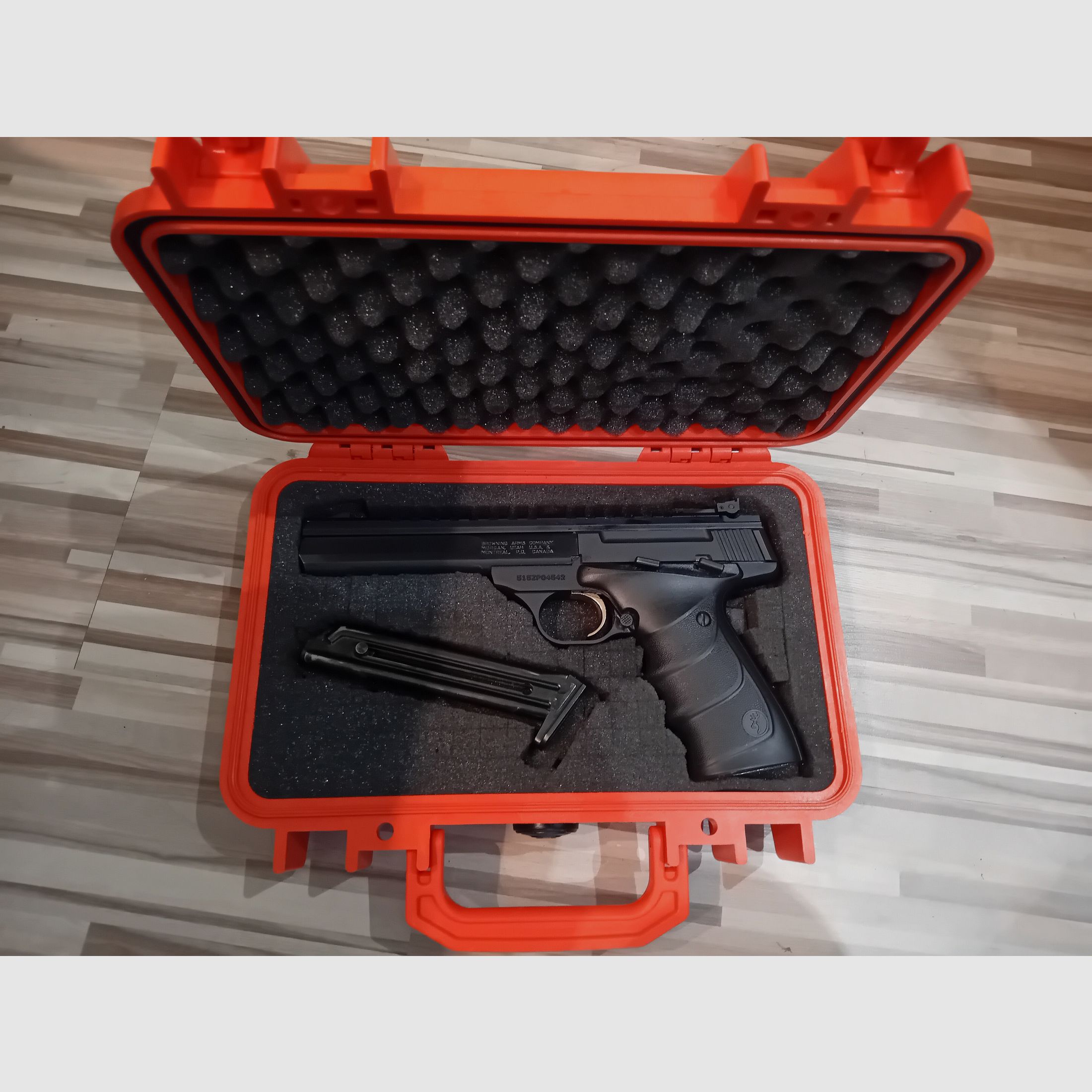 FN Browning Buck Mark Contour URX .22lr