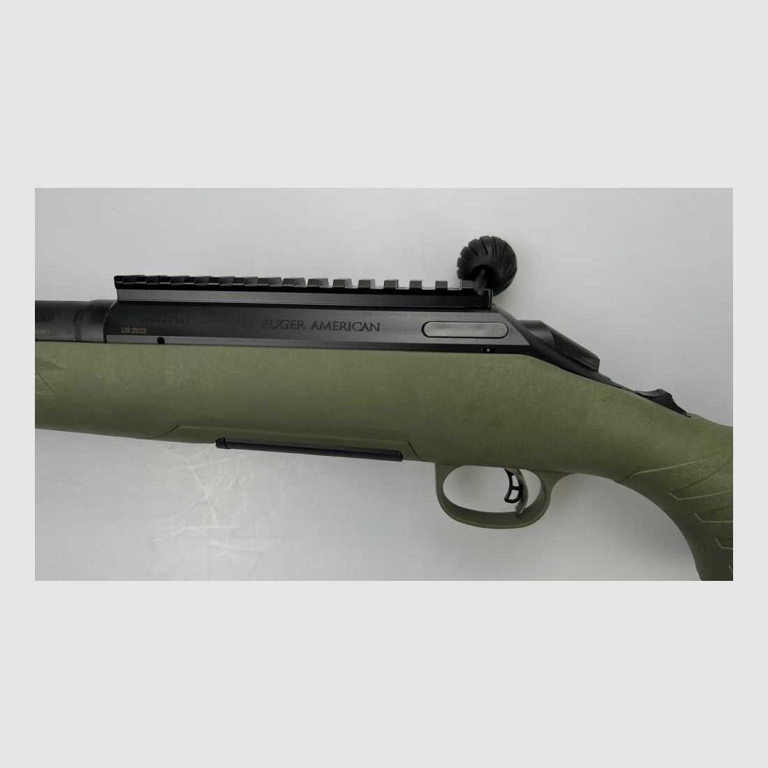 RUGER	 American Rifle Predator