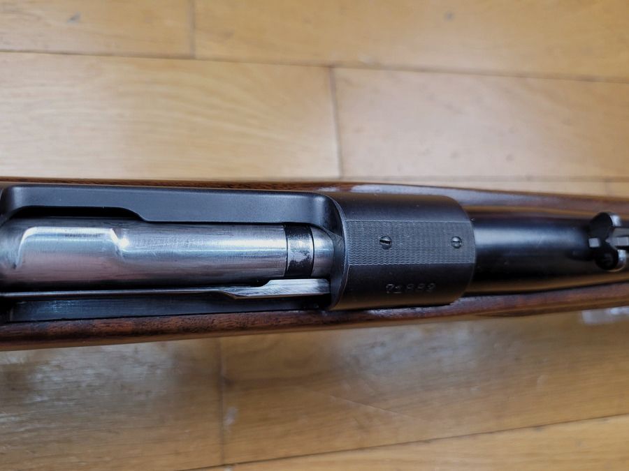 Sublime Winchester M70 Rifleman – 270Win – Luxusfertigung 1947 – Werkseitig für Optik bereit – Wunderschöner Nussbaum – Handriffelung – Wunderschöne Mechanik – Wunderschöner Lauf – Herkunft ex-Hussard – Ausnahmewaffe – Zustand nahezu neu!, Bild 15 von 32