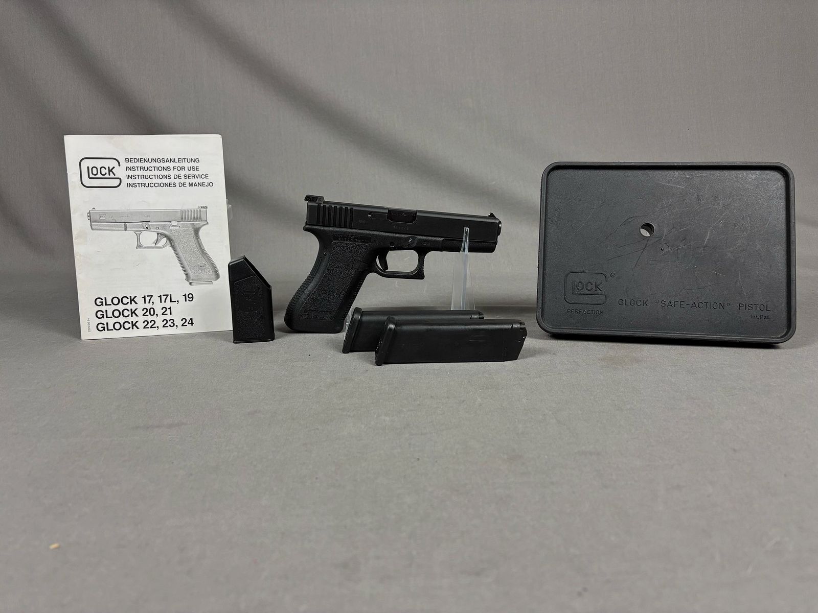 Glock 17 Gen. 2 9mm Luger