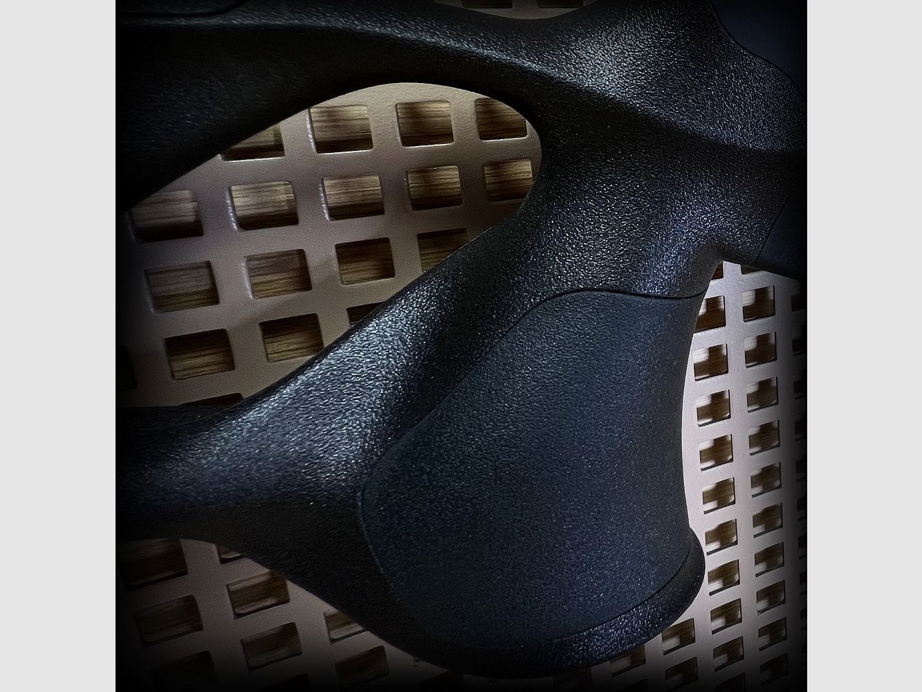 BLASER R8 ULTIMATE ELASTOMER / full adjustment / golden trigger / M15x1 / caliber & barrel according to choice