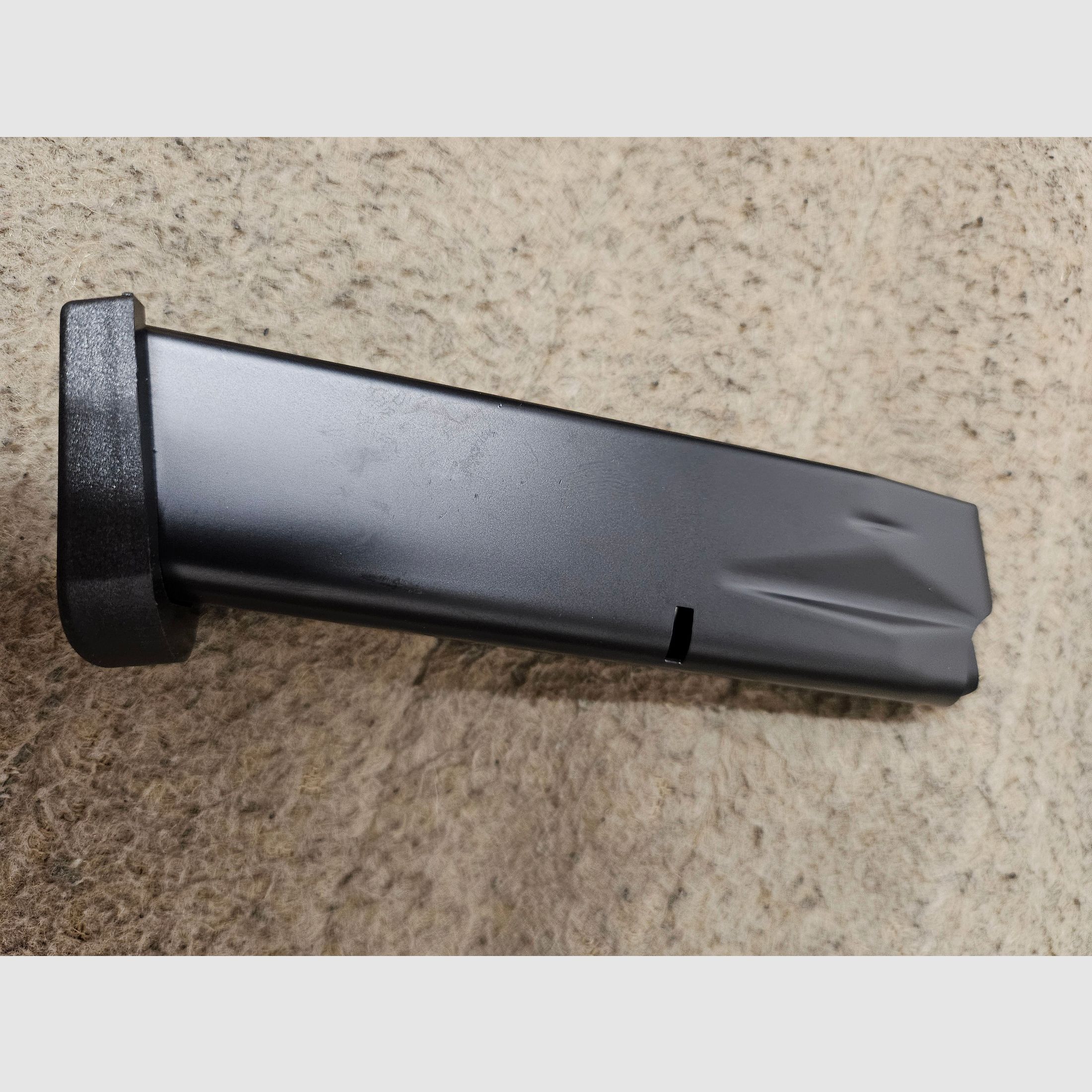 New Beretta 92 magazine 18 rounds