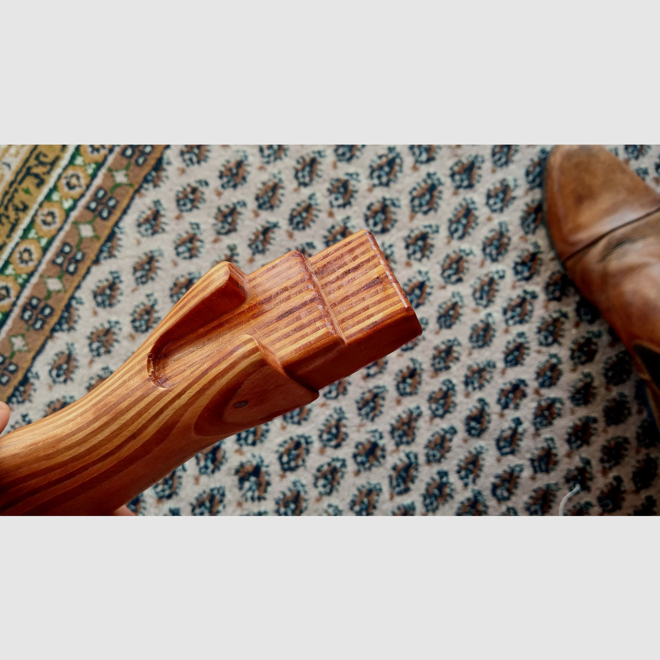 Unmontierter AK74 Festschaft von WBP Holz-Laminat inkl. Schrauben  // AK Schaft Holz